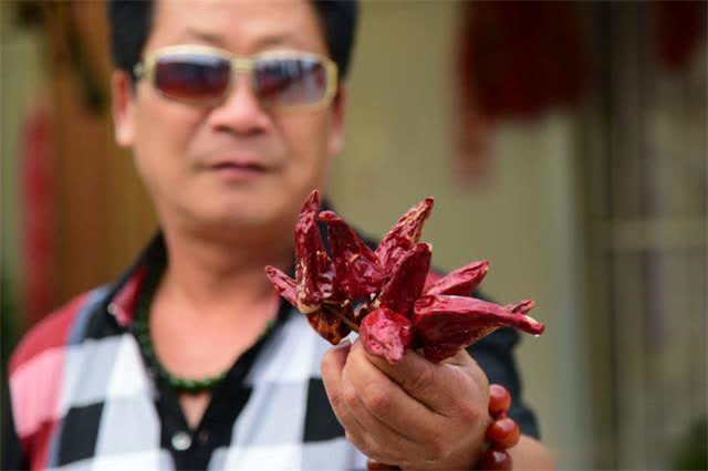 中国辣王李永志一天五斤,中国辣王李永志吃辣椒面不改色