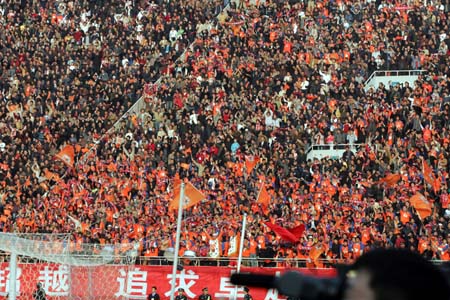 重温鲁能2010夺冠,2005中超联赛大连实德客场