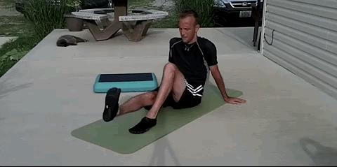 跑步伤不伤身体,中老年人不伤膝跑步的正确方法