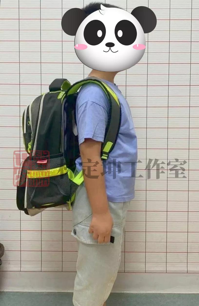 1.5米的孩子适合背多大的书包,小学生书包多重合适