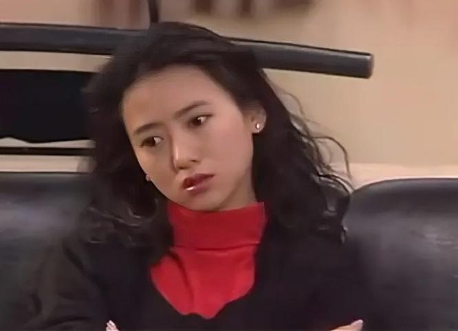 “宅男女神”*虹翁**的倔强人生，和她背后不得不提的男人们