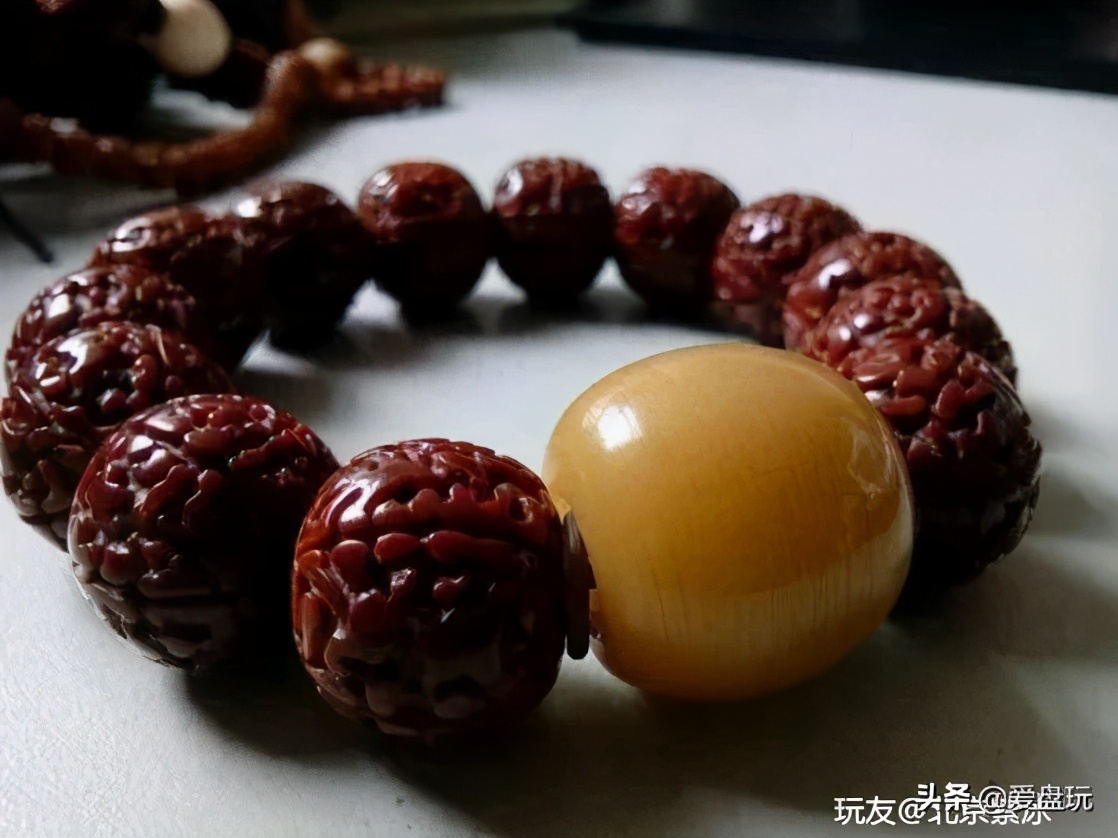 108颗菩提盘玩变化,一串菩提根能玩多少年