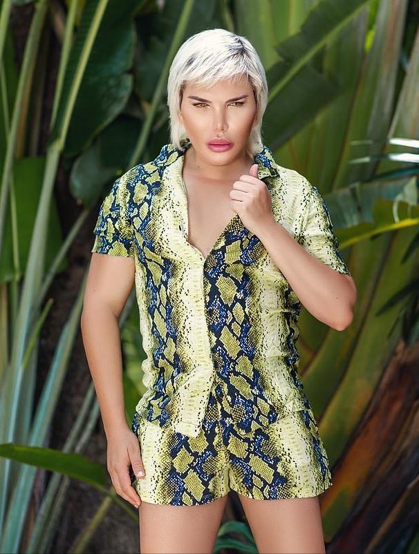 巴西男芭比娃娃,巴西整容狂人芭比娃娃