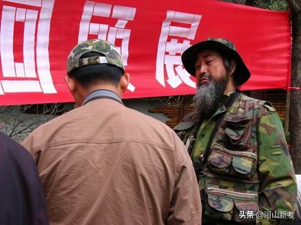 寻找野人的张金星现在如何,张金星神农架野人