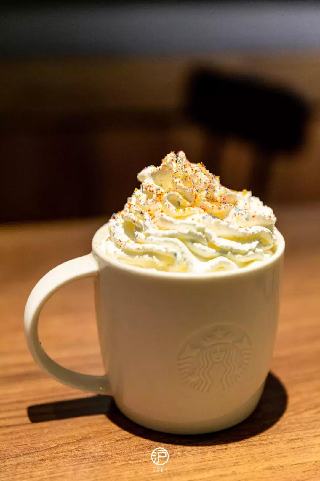 星巴克猪猪杯到哪预订,星巴克最新限定杯