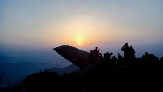 好客山东泰山欢迎您完整版,好客山东泰山香烟多少钱一包
