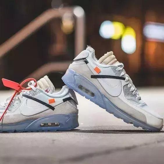 不懂OFF-WHITExNike,没关系!看完你就懂了!