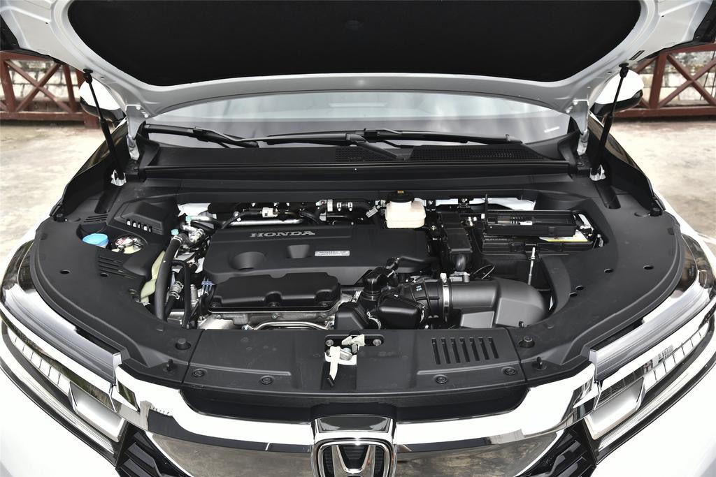 宝马x5和冠道2.0t动力,冠道2.0t进藏动力会衰减吗