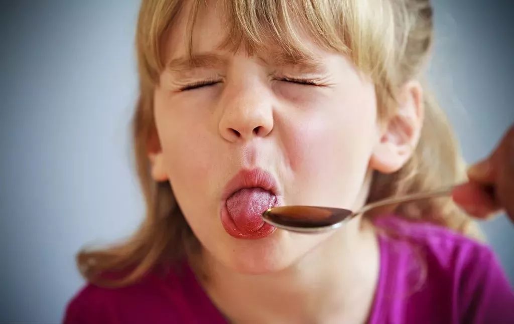 吃完药吐了用不用重吃,宝宝吃完吐了还需要补喂吗