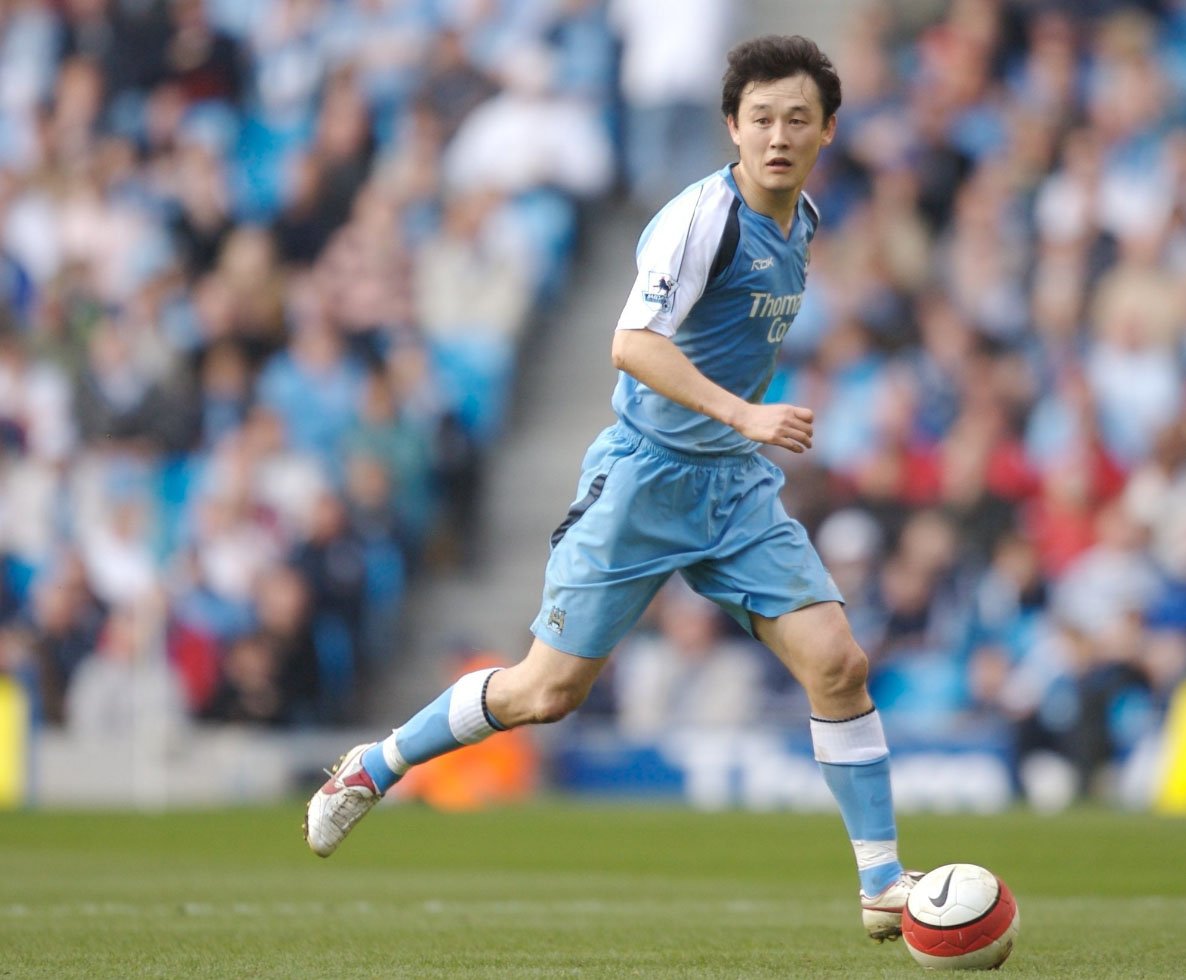 金钱铸就辉煌,曼彻斯特城英超四连冠