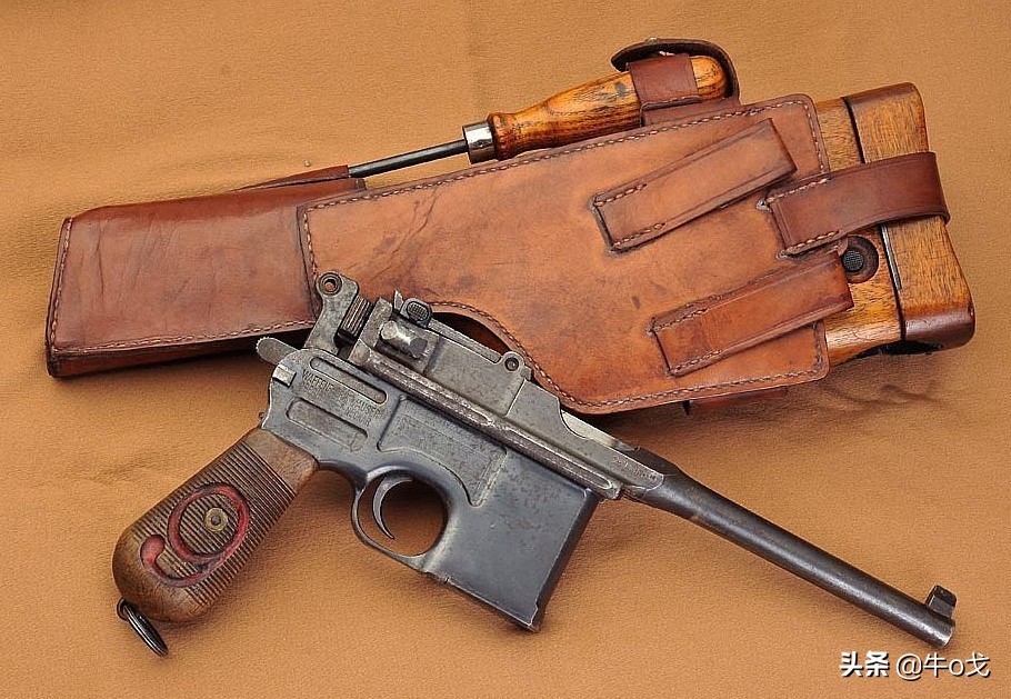 驳壳枪枪托是什么材质,驳壳枪木质套和皮套的区别