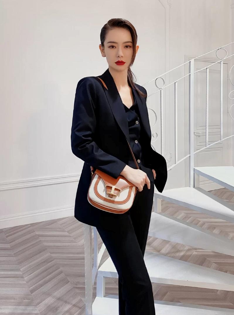 包包推荐小众高级感休闲包,小众且高级的包包推荐一款多用包