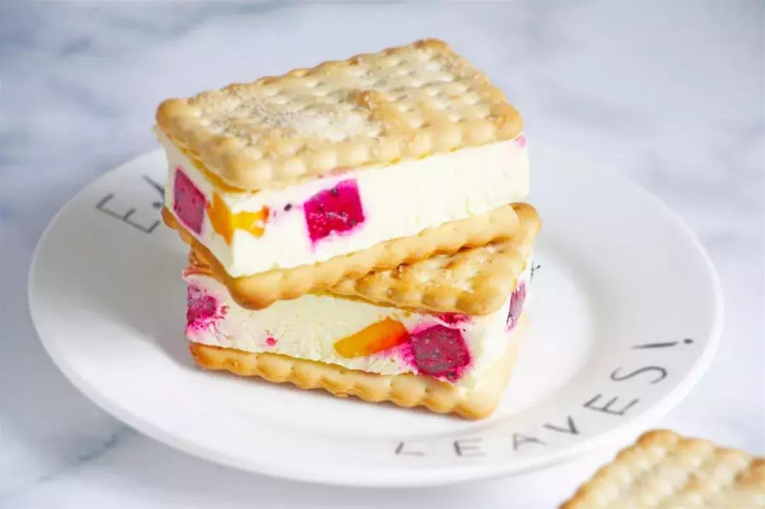 冰淇淋三明治怎么做,三明治冰淇淋老式