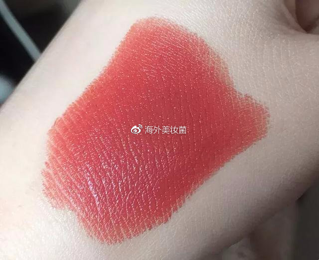 露华浓口红225和325试色,便宜好用口红安全伪素颜