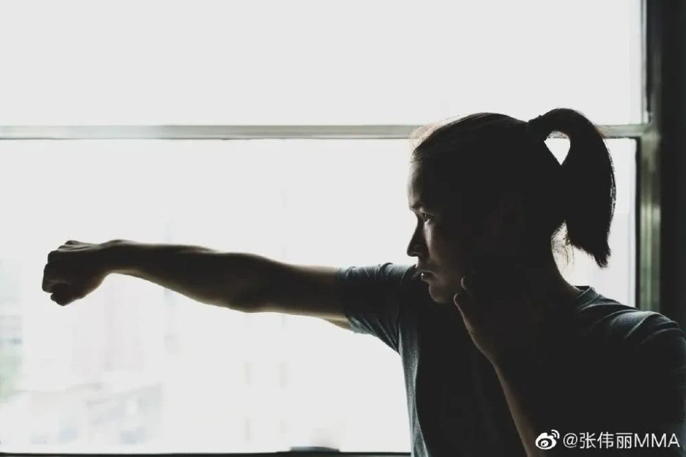 张伟丽为什么赢一次就冠军了,张伟丽为什么这么快能打冠军