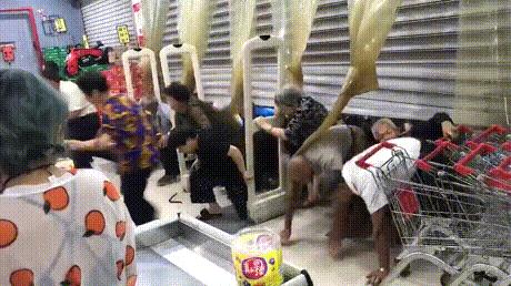 最新防割韭菜套路骗局揭秘,揭秘骗子那些割韭菜套路