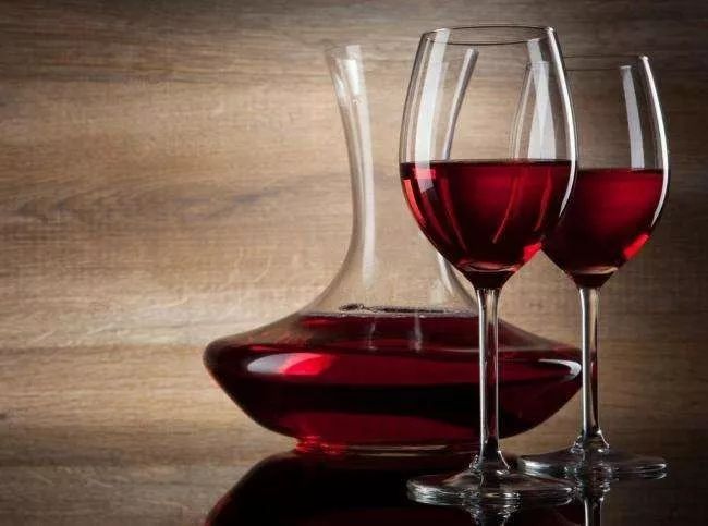 何以解忧唯有杜康杜康是不是酒,何以解忧唯有杜康是酒吗