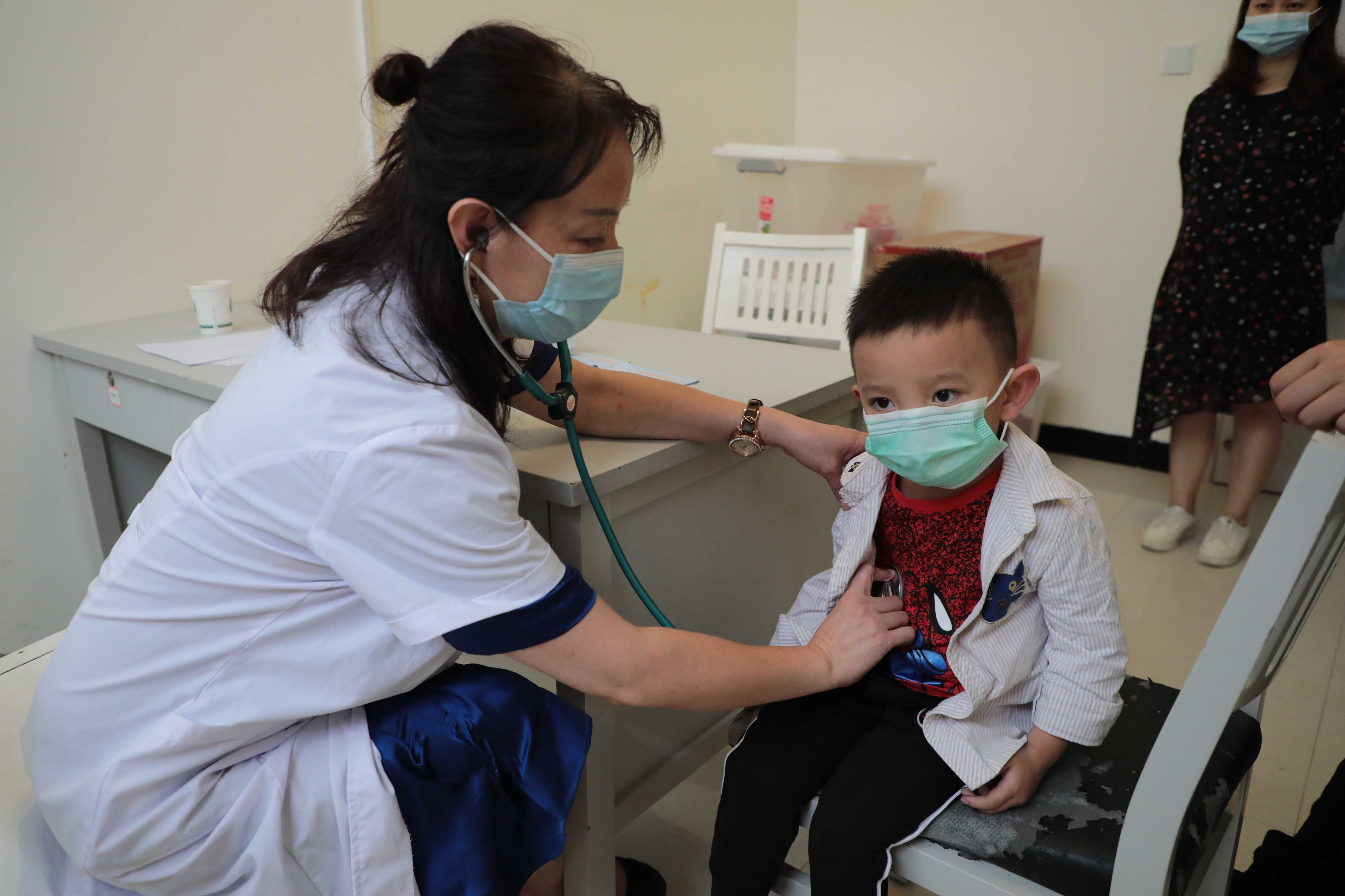 贵阳妇幼保健院儿童生长发育讲座,观山湖上海儿童医学中心专家坐诊