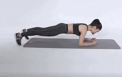 深蹲总是踮脚,深蹲老是拱腰