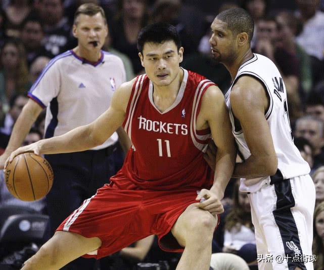 姚明奥尼尔邓肯vs乔丹完整版,姚明nba生涯巅峰时刻对抗奥尼尔