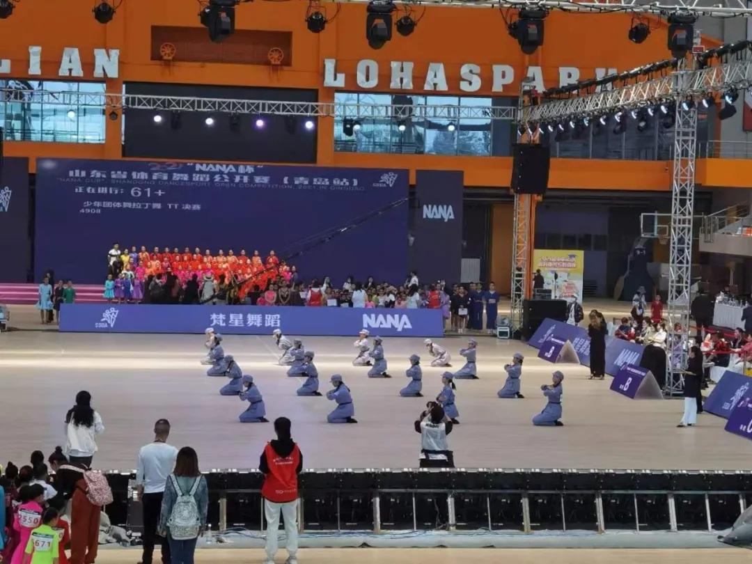 潍坊峡山实验初中参加比赛,潍坊峡山实验初中华尔兹舞蹈