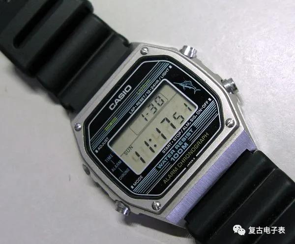 走在希望的拐角——CASIOW350全金属旗鱼