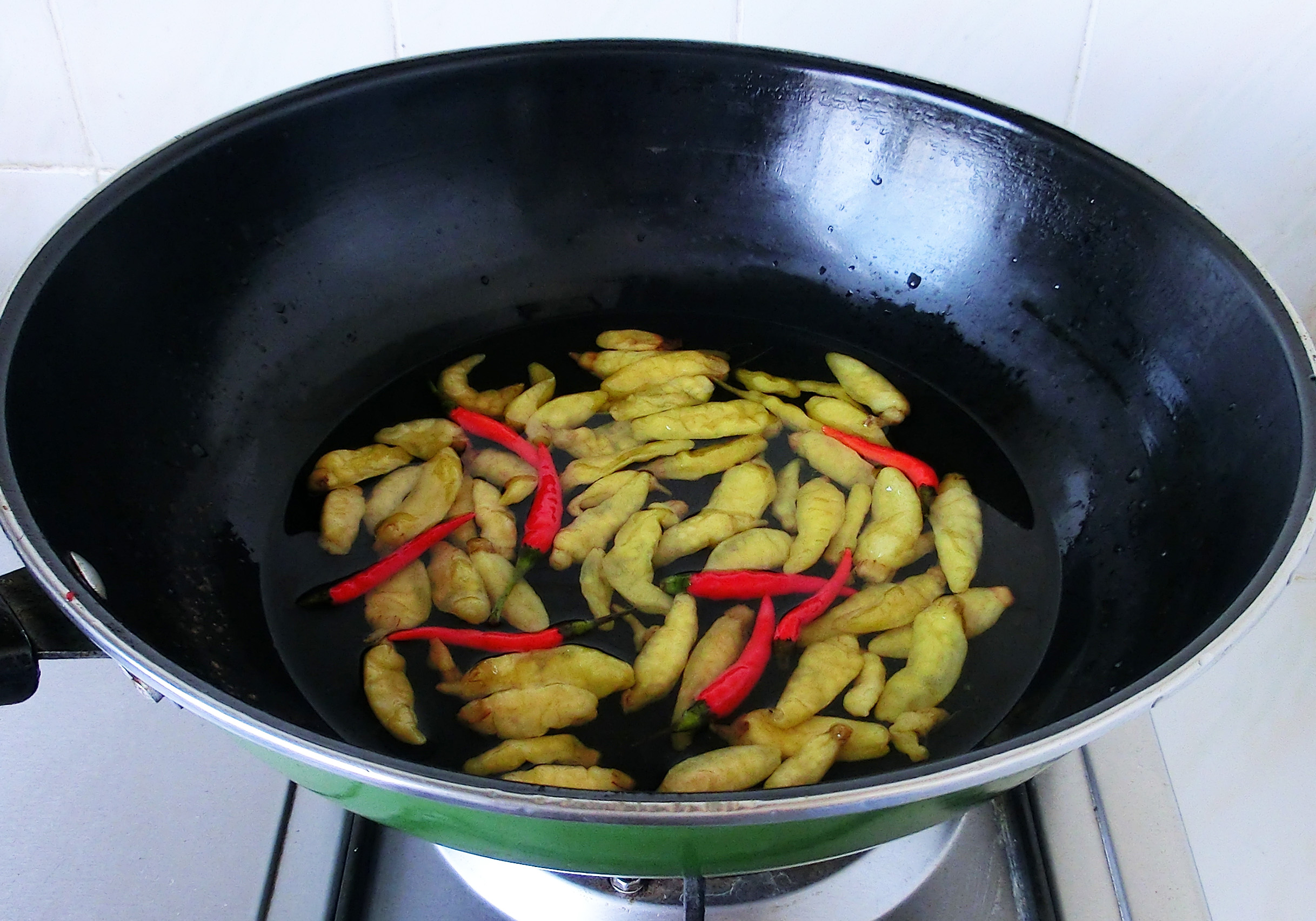 泡鸡爪有几种方法,泡鸡爪用什么醋窍门