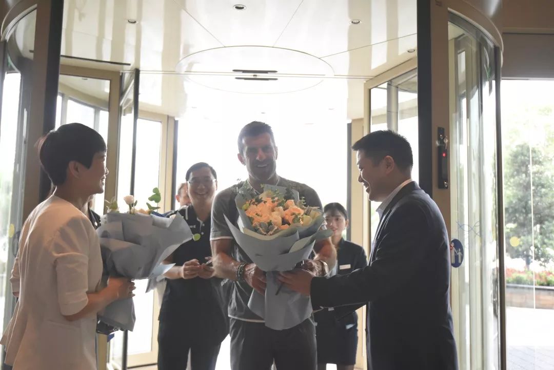 世界足球先生路易斯菲戈,2001年世界足球先生菲戈