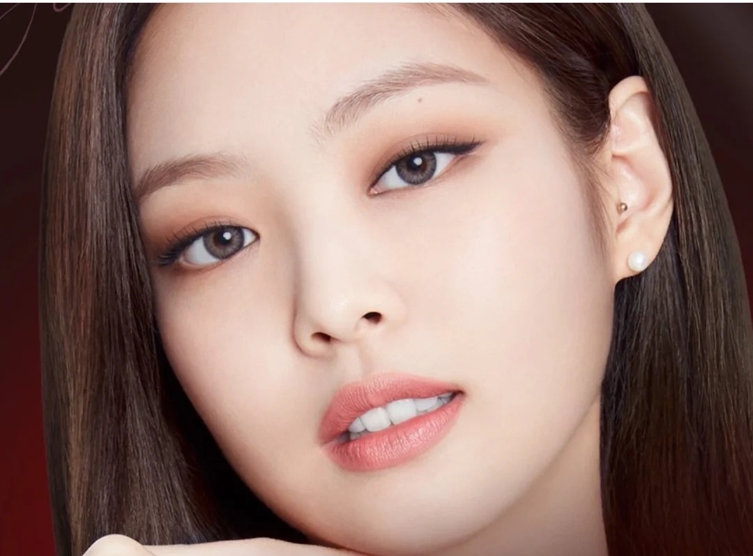 外貌平平无奇的女生,长相不出众的女生怎么办