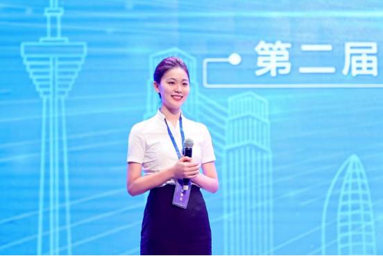 从成职院起飞的“弥雾机”终将抵达希望的果园