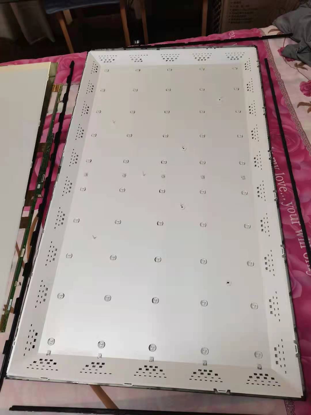 小米电视4a黑屏通病解决方法,小米电视4a65寸黑屏修复