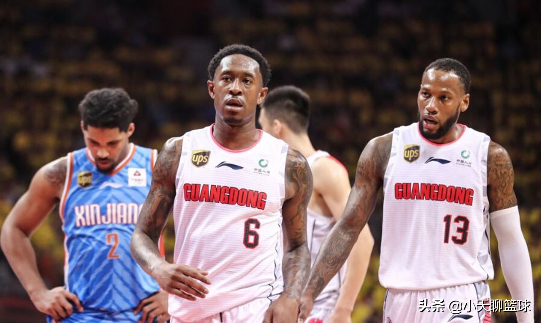 徐杰全场9记三分破朱芳雨纪录,朱芳雨谈徐杰伤情