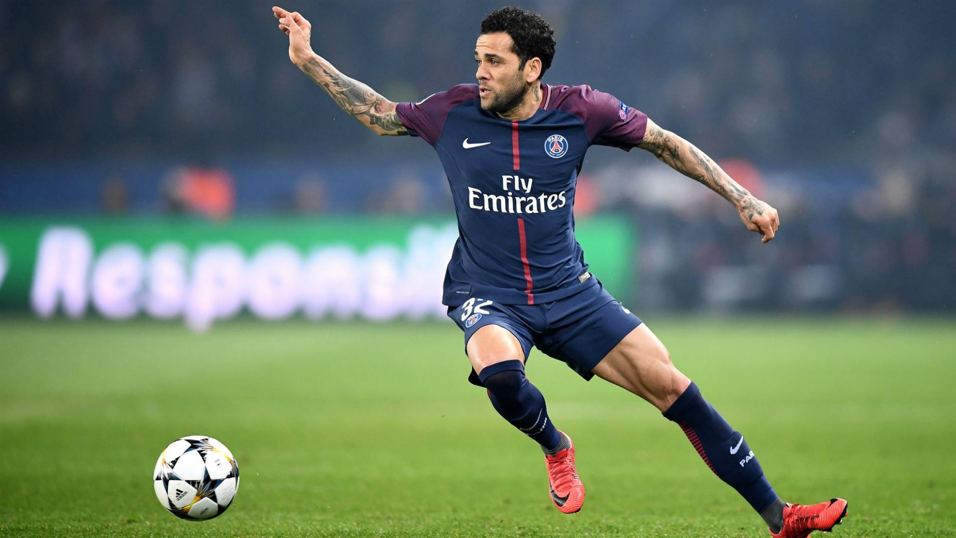 大巴黎姆巴佩最佳球,大巴黎姆巴佩欧冠