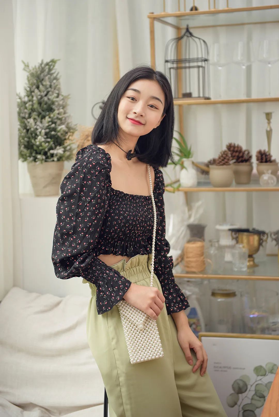 极简小众雪纺衫,有没有特别适合学生党的雪纺衫