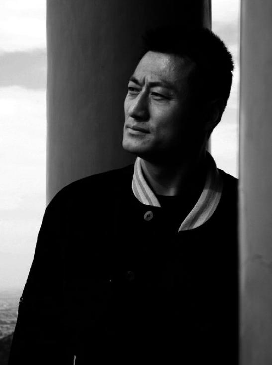 潜伏12位演员,潜伏剧组里有个真正的罪犯是谁