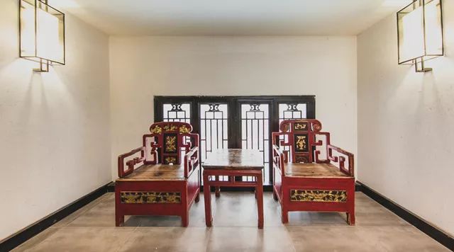 中式家具如何搭配现代装修风格,中式老家具如何搭配