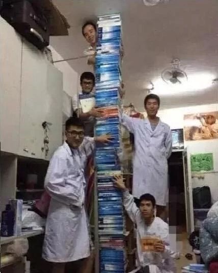 什么专业最赚钱又好就业前景,十大吃香专业排名