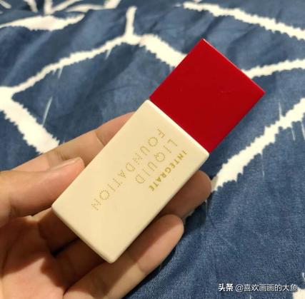 妙巴黎果然粉底液价格,夏天防水抗汗油皮粉底液