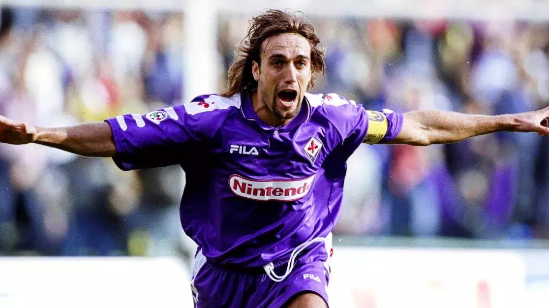 足球新赛季球衣宣传片,足球球衣广告