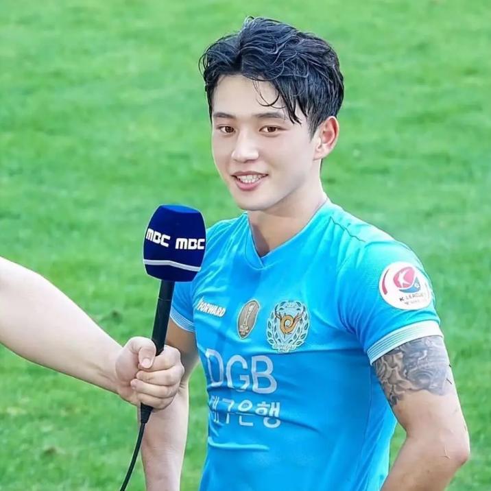 97年韩国足球,韩国最帅的足球运动员