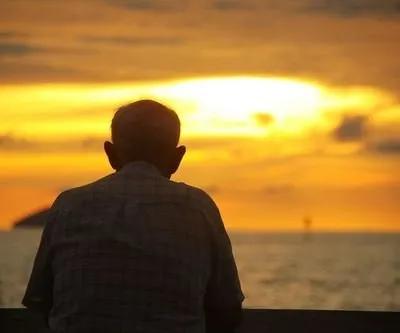 人性的光与暗，我们都可以在*人用成品**店看到