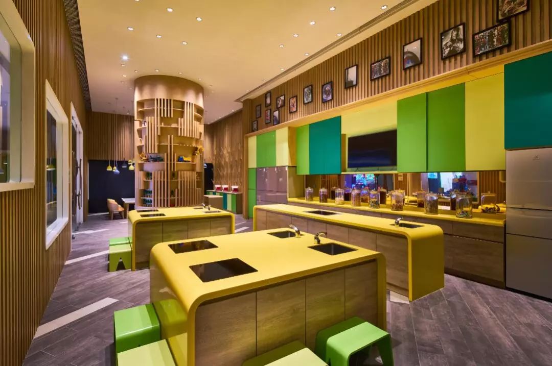 这才是真正意义上的豪华邮轮,号称全球顶级豪华邮轮