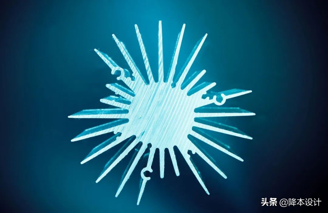 铝瓶体挤压成型,铝件挤压成型视频