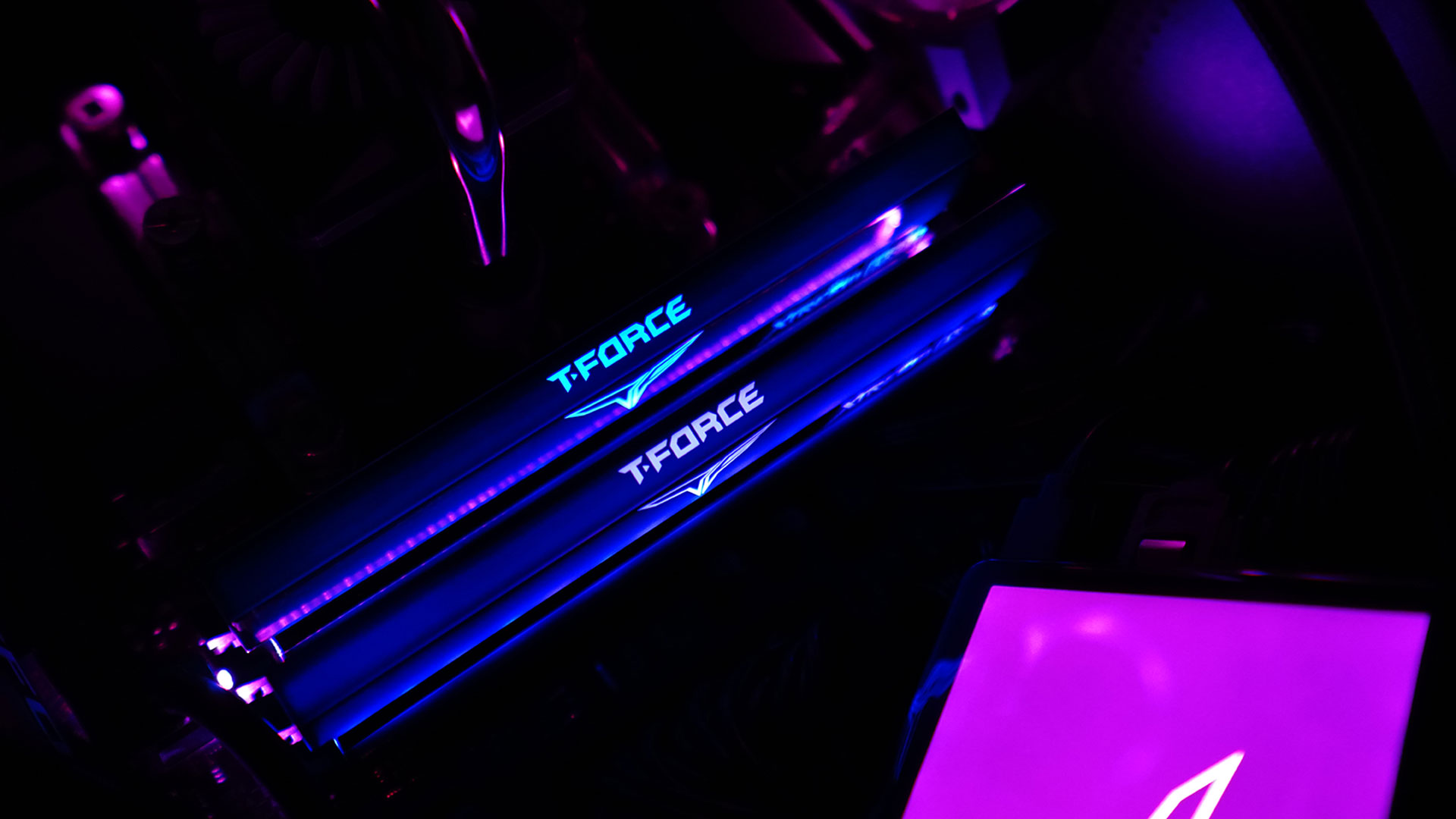 七彩虹rtx3070ultraoc8g跑分,七彩虹rtx3080一键超频按钮