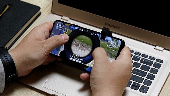 吃鸡手游怎么玩四指操作,吃鸡手机身法最好的五指操作