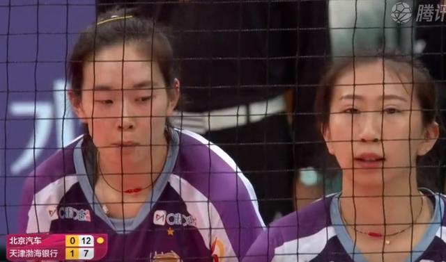 姚笛李盈莹比赛,一场没输家的比赛九人得分上双