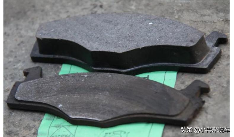 汽车更换刹车片要注意什么,多久换汽车刹车片的详细步骤