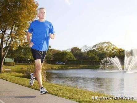 辟谣尿酸高就一定会引发痛风,辟谣痛风