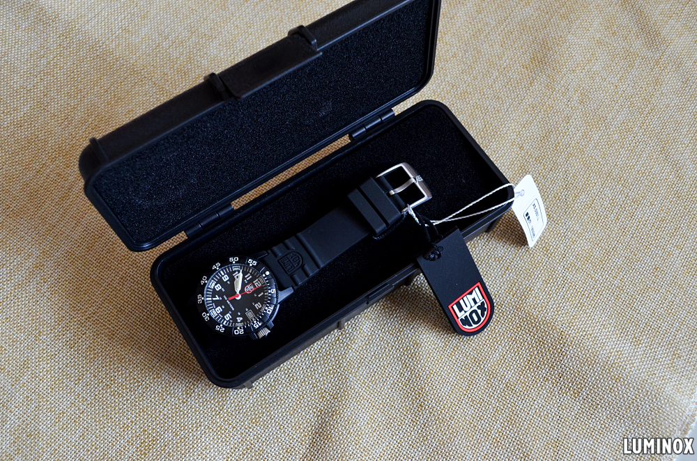 雷美诺时被广泛配发美国各大军警队伍以及各界专业户外活动团体中