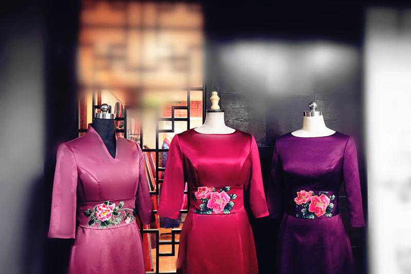 鐖舵瘝绌挎吵瑁呭ソ鐪嬪悧,鐖舵瘝绌跨殑娉宠。